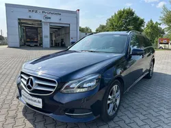 Blau Gebraucht 2015 Mercedes E220 Kombi | 18.990 € (Teuer)