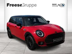 Rot Gebraucht 2023 Mini Cooper Clubman Kombi | 26.490 € (Fairer Preis)