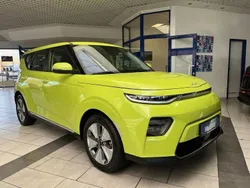 Grün Gebraucht 2021 Kia Soul EV Edition 7 SUV | 17.990 € (Teuer)
