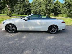 Weiß Gebraucht 2017 Mercedes E220 Avantgarde Cabrio | 27.500 € (Fairer Preis)