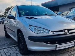 Silber Gebraucht 2006 Peugeot 206 Filou Limousine | 1.499 € (Fairer Preis)