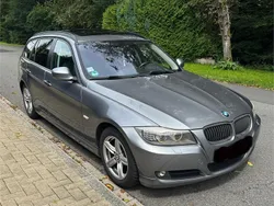 Grau Gebraucht 2012 BMW 320 Kombi | 7.500 € (Guter Preis)