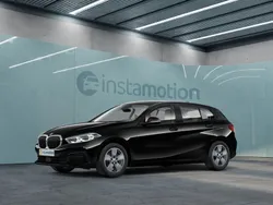 Schwarz Gebraucht 2022 BMW 118 Kleinwagen | 20.690 € (Fairer Preis)