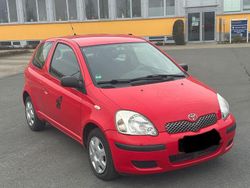 Rot Gebraucht 2004 Toyota Yaris Kleinwagen | 1.599 €