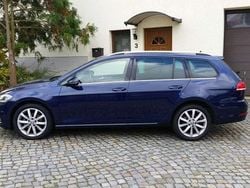 Blau Gebraucht 2020 VW Golf VII Highline Kombi | 14.999 € (Guter Preis)
