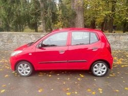 Rot Gebraucht 2012 Hyundai i10 Edition Kleinwagen | 2.990 € (Fairer Preis)