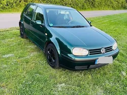 Grün Gebraucht 1999 VW Golf IV Kombi | 1.750 € (Fairer Preis)