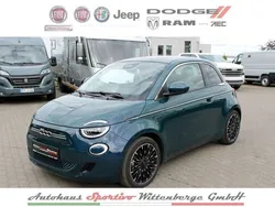 Grün Gebraucht 2023 Fiat 500e La Prima Limousine | 22.490 € (Guter Preis)