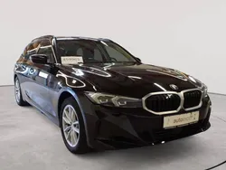 Schwarz uni Gebraucht 2023 BMW 318 Sport Line Kombi | 24.590 € (Fairer Preis)