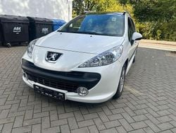 Lack weiss banquise Gebraucht 2009 Peugeot 207 Urban Move Kombi | 2.200 € (Fairer Preis)