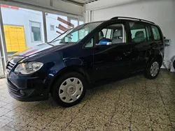 Blau Gebraucht 2007 VW Touran Van / Kleinbus | 4.999 € (Teuer)