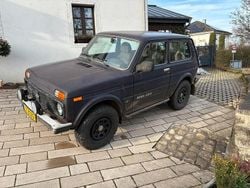 Braun Gebraucht 2010 Lada niva SUV | 4.800 € (Superpreis)