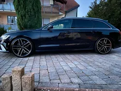 Schwarz Gebraucht 2012 Audi RS6 Kombi | 29.999 €