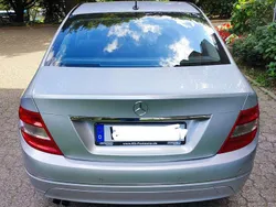 Silber Gebraucht 2010 Mercedes C180 Elegance Limousine | 9.999 € (Fairer Preis)