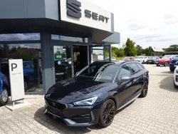 Asphalt blau Gebraucht 2022 Cupra Leon VZ3 Kombi | 33.850 € (Fairer Preis)