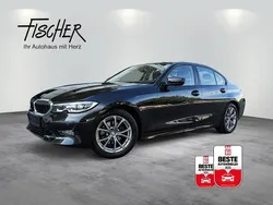 Schwarz Gebraucht 2021 BMW 320 Sport Line Limousine | 23.980 € (Fairer Preis)