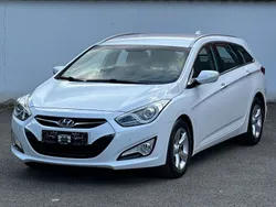 Weiß Gebraucht 2014 Hyundai i40 Edition Kombi | 9.999 € (Fairer Preis)