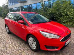 Racerot Gebraucht 2017 Ford Focus Kombi | 7.990 € (Guter Preis)
