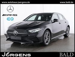 Schwarz night black Gebraucht 2024 Mercedes A250 AMG Limousine | 34.200 € (Fairer Preis)