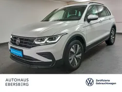 Pure white Gebraucht 2022 VW Tiguan Business+ SUV | 28.400 € (Fairer Preis)