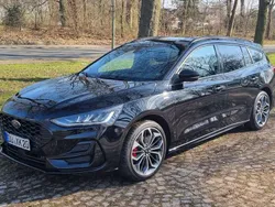 Schwarz Gebraucht 2023 Ford Focus ST-Line Kombi | 18.900 € (Guter Preis)