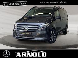 Graphitgrau Gebraucht 2024 Mercedes Vito Van / Kleinbus | 62.800 €