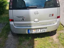 Grau Gebraucht 2008 Opel Meriva Edition Van / Kleinbus | 3.120 € (Fairer Preis)