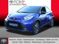 Blau Gebraucht 2023 Toyota Aygo Pulse Kleinwagen | 15.449 € (Fairer Preis)