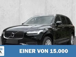 Schwarz metallic Gebraucht 2022 Volvo XC90 Momentum SUV | 44.870 € (Superpreis)