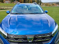 Blau Gebraucht 2022 Dacia Sandero Stepway Kleinwagen | 12.900 € (Fairer Preis)