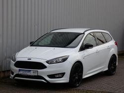 Weiß Gebraucht 2018 Ford Focus ST-Line Kombi | 12.980 € (Fairer Preis)