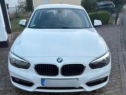 Weiß Gebraucht 2015 BMW 116 Efficient Dynamics Kleinwagen | 7.900 €
