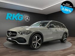 Grau Gebraucht 2025 Mercedes C220 Avantgarde Limousine | 57.300 €