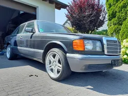 Grau Gebraucht 1989 Mercedes E420 Limousine | 10.200 €