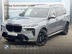 Skyscraper grau Gebraucht 2025 BMW X7 M Sport SUV | 93.399 € (Guter Preis)