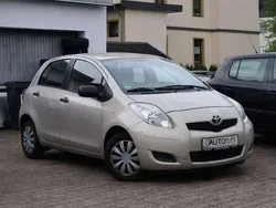 Gold Gebraucht 2009 Toyota Yaris Kleinwagen | 2.500 € (Fairer Preis)