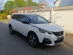 Weiß Gebraucht 2020 Peugeot 5008 GT-line Van / Kleinbus | 21.900 € (Guter Preis)