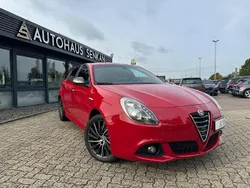 Rot Gebraucht 2015 Alfa Romeo Giulietta Sprint Kleinwagen | 10.390 € (Fairer Preis)