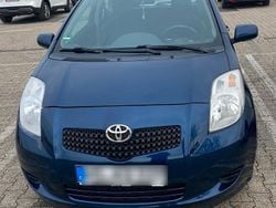 Blau Gebraucht 2006 Toyota Yaris Kleinwagen | 2.500 € (Fairer Preis)