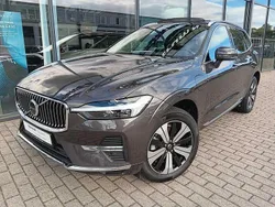 Platinum grey metallic Gebraucht 2023 Volvo XC60 Plus SUV | 44.900 € (Guter Preis)