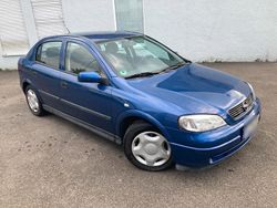 Blau Gebraucht 2002 Opel Astra Limousine | 2.150 € (Fairer Preis)
