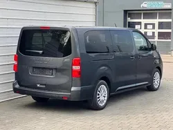 Titanium grau metallic Gebraucht 2025 Peugeot Traveller Business-Line Van / Kleinbus | 44.390 € (Guter Preis)