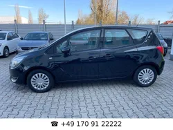 Schwarz Gebraucht 2015 Opel Meriva Van / Kleinbus | 8.100 € (Fairer Preis)