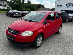 Rot Gebraucht 2005 VW Fox Basis Kleinwagen | 700 € (Guter Preis)