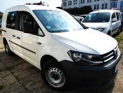 Weiß Gebraucht 2016 VW Caddy Van / Kleinbus | 6.150 € (Guter Preis)