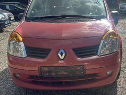 Orange Gebraucht 2005 Renault Modus Authentique Van / Kleinbus | 1.450 €