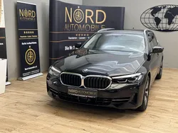 Schwarz Gebraucht 2023 BMW 520 Performance Kombi | 30.450 € (Superpreis)