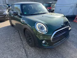Grün Gebraucht 2016 Mini Metropolitan Kleinwagen | 5.200 €