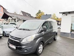 Grau Gebraucht 2017 Ford Tourneo Custom Van | 19.890 € (Fairer Preis)