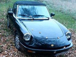 Schwarz Gebraucht 1992 Alfa Romeo Spider Cabrio | 13.500 €